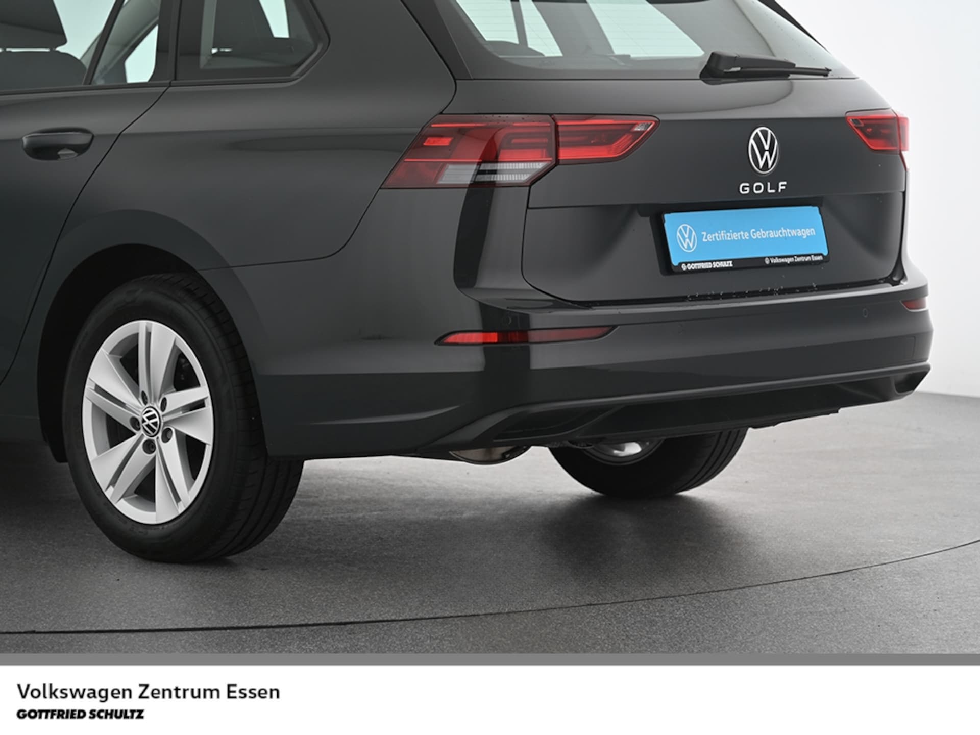 Volkswagen Golf Variant Life