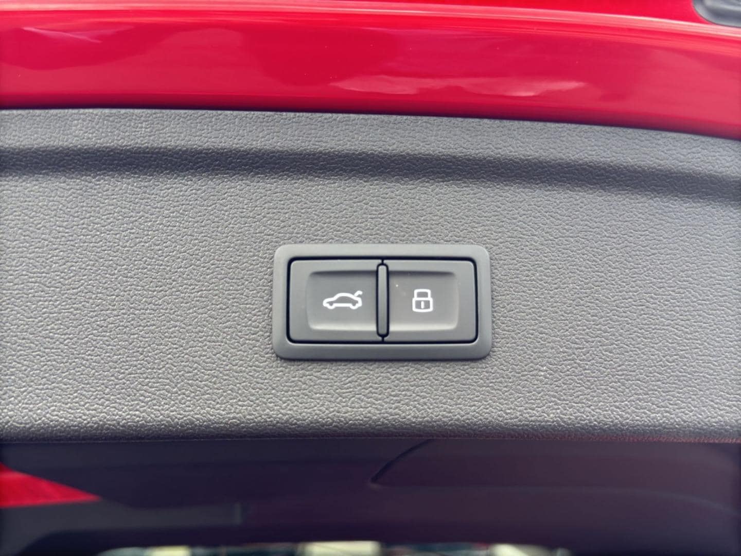 Bild über Audi A3 Sportback advanced 30 TFSI S tronic - für weitere Informationen kontaktieren Sie den Audi Partner