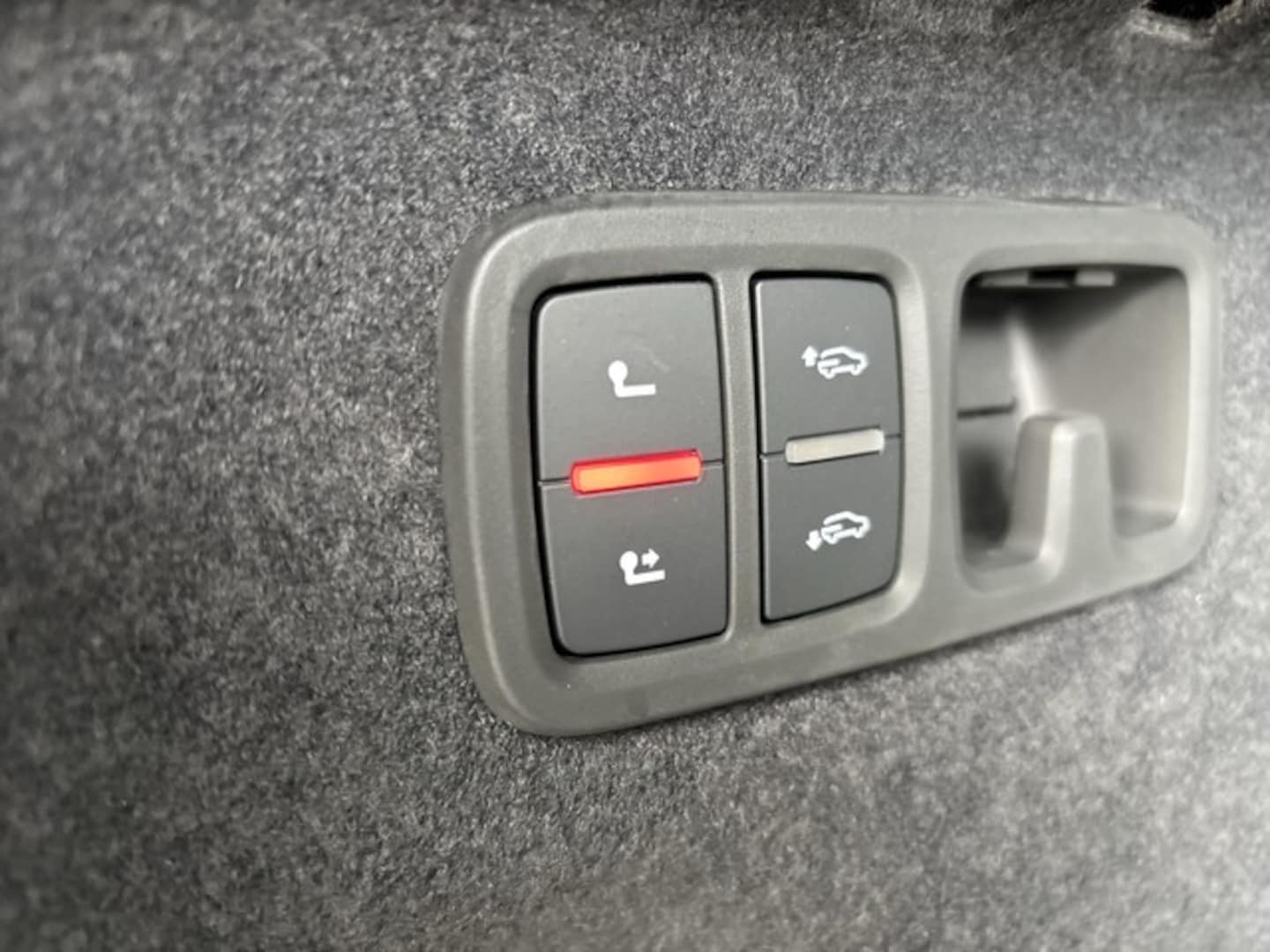 Bild über Audi RS Q8 SUV TFSI quattro tiptronic - für weitere Informationen kontaktieren Sie den Audi Partner