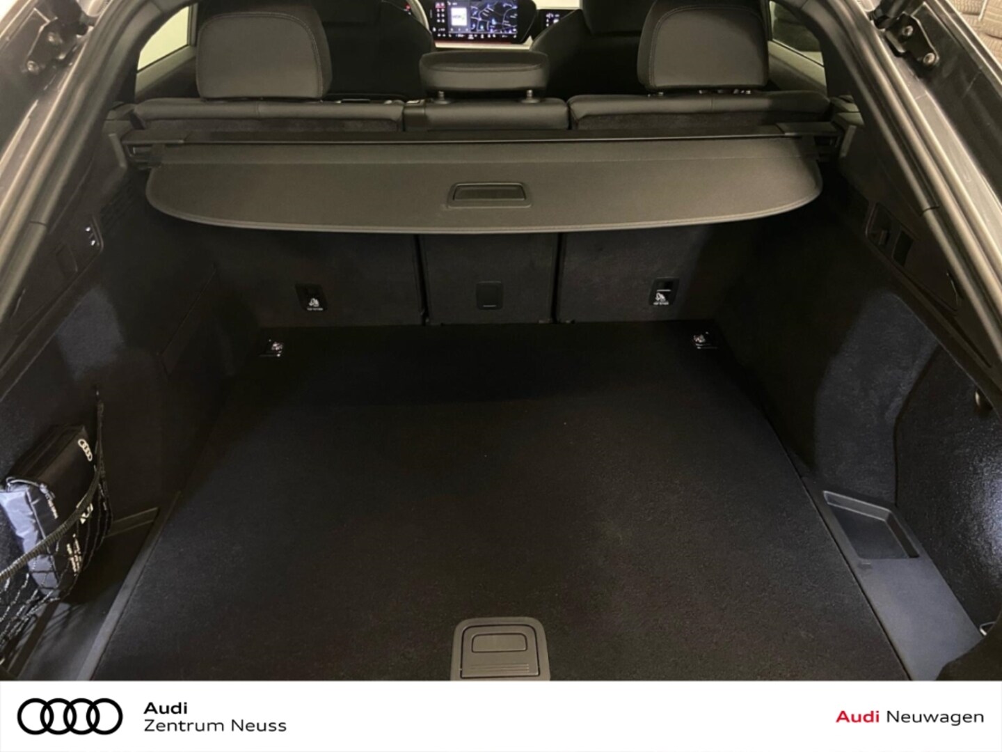Bild über Audi Q5 Sportback TDI quattro 150 kW S tronic - für weitere Informationen kontaktieren Sie den Audi Partner
