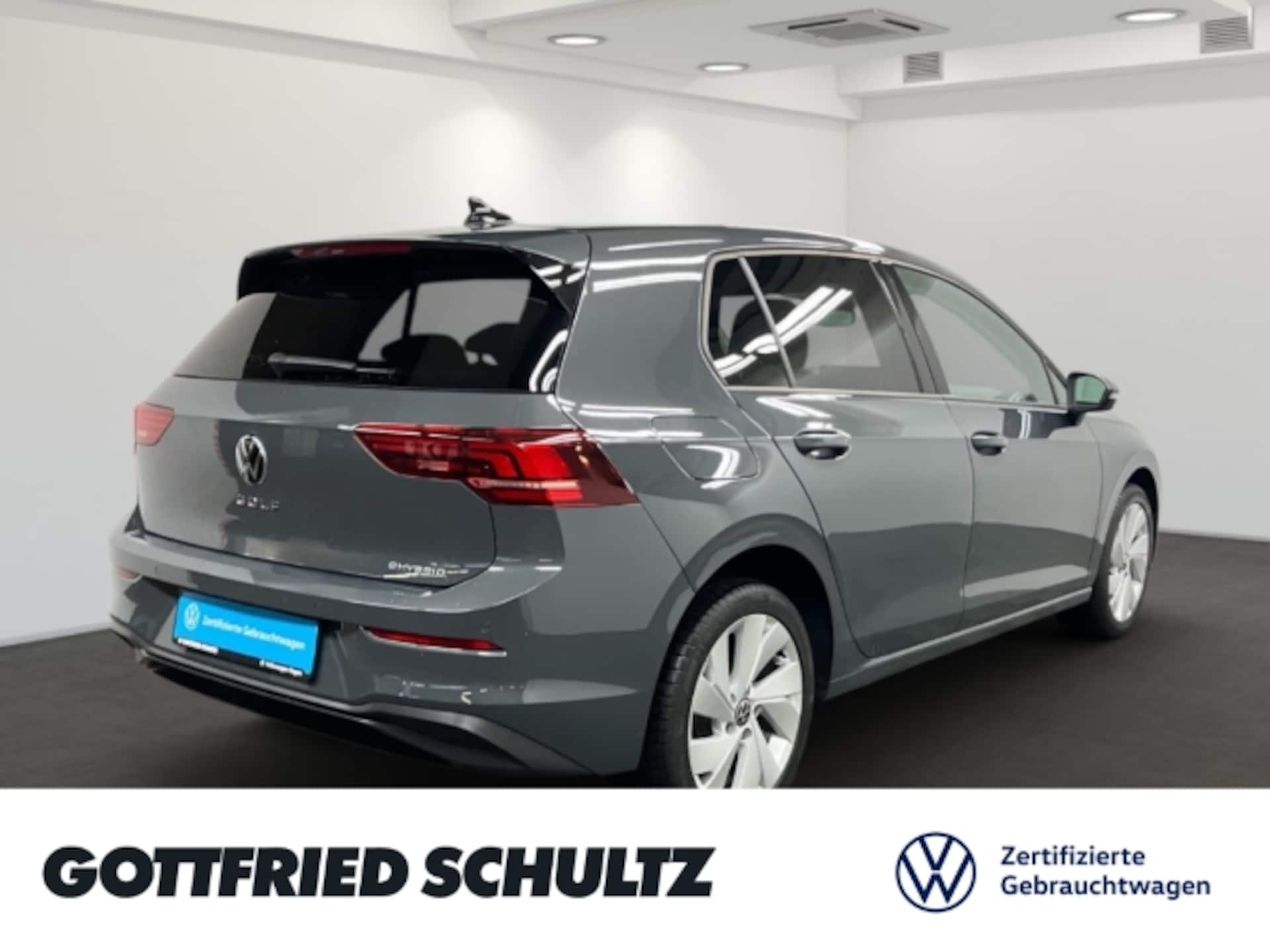 Volkswagen Golf Life