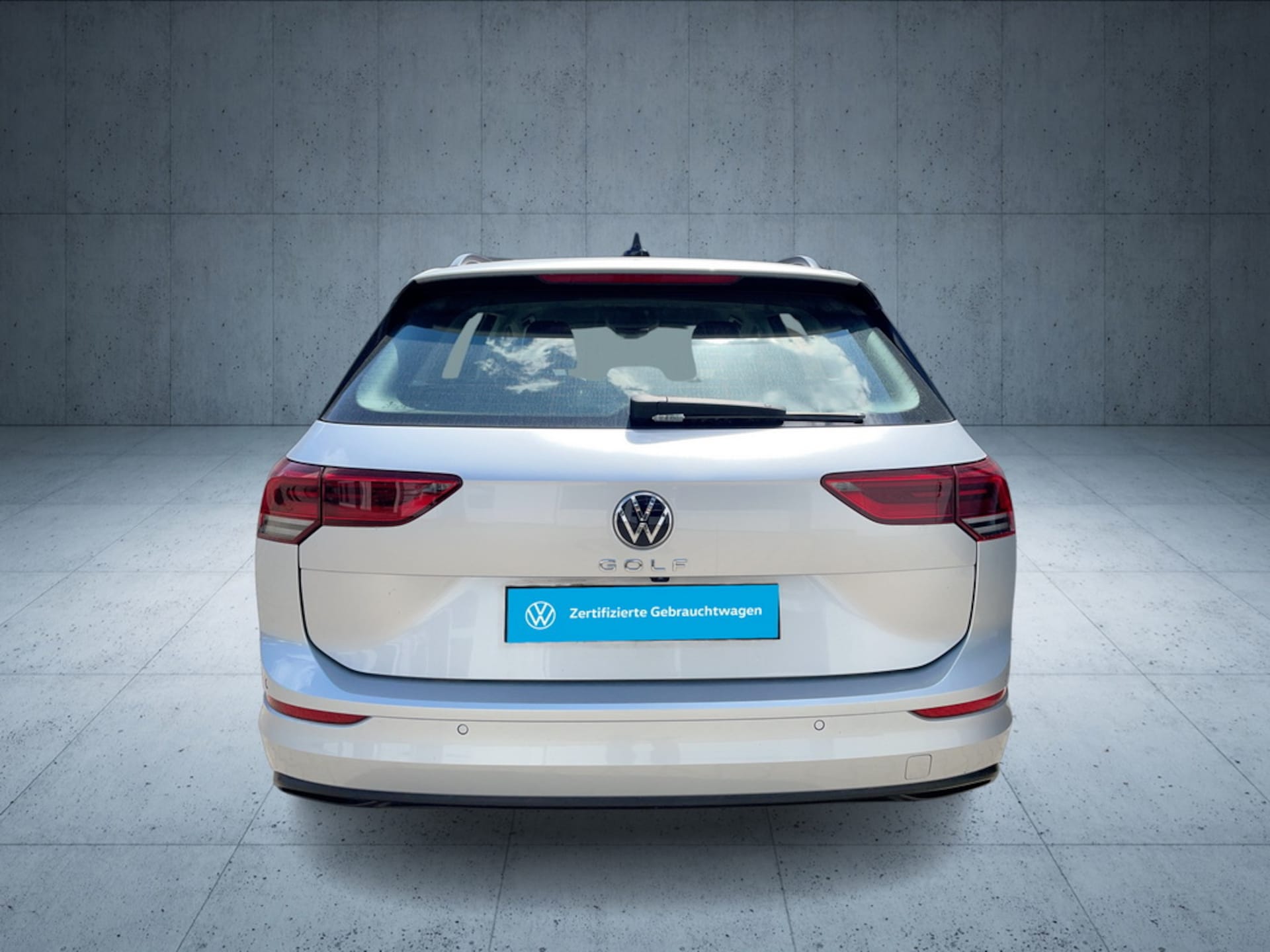 Volkswagen Golf Variant Life