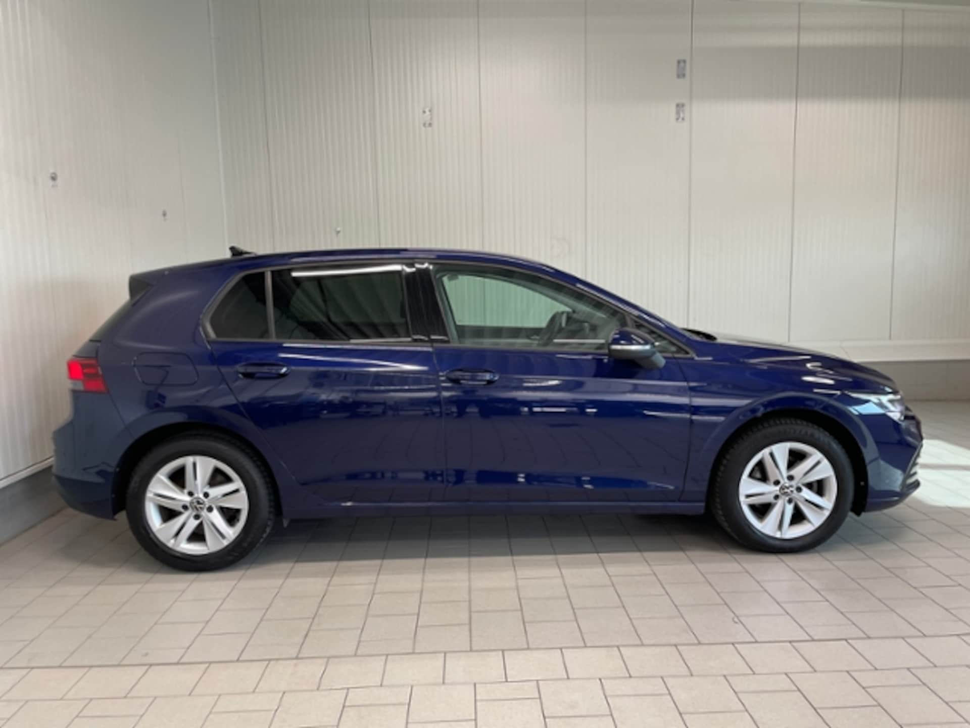 Volkswagen Golf Life