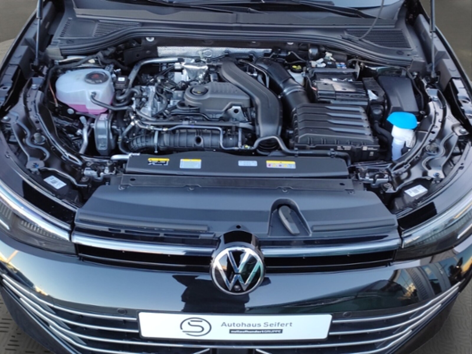 Volkswagen Passat – Bild 17