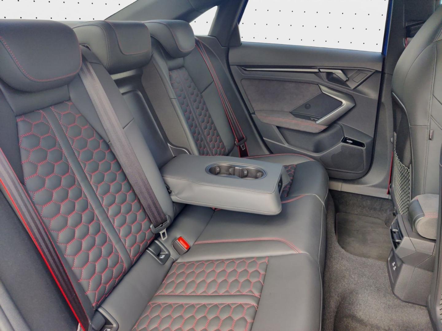 Image about Audi RS 3 Limousine TFSI quattro S tronic