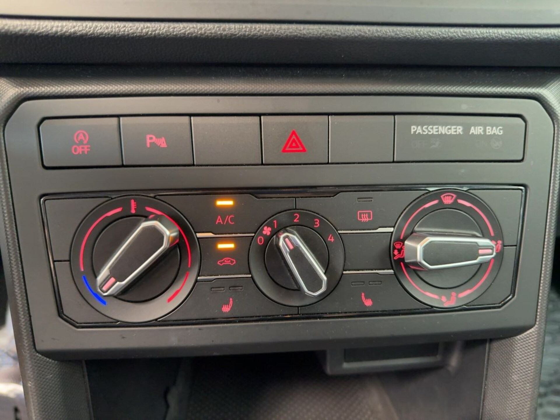 Volkswagen T-Cross Basis-Modell