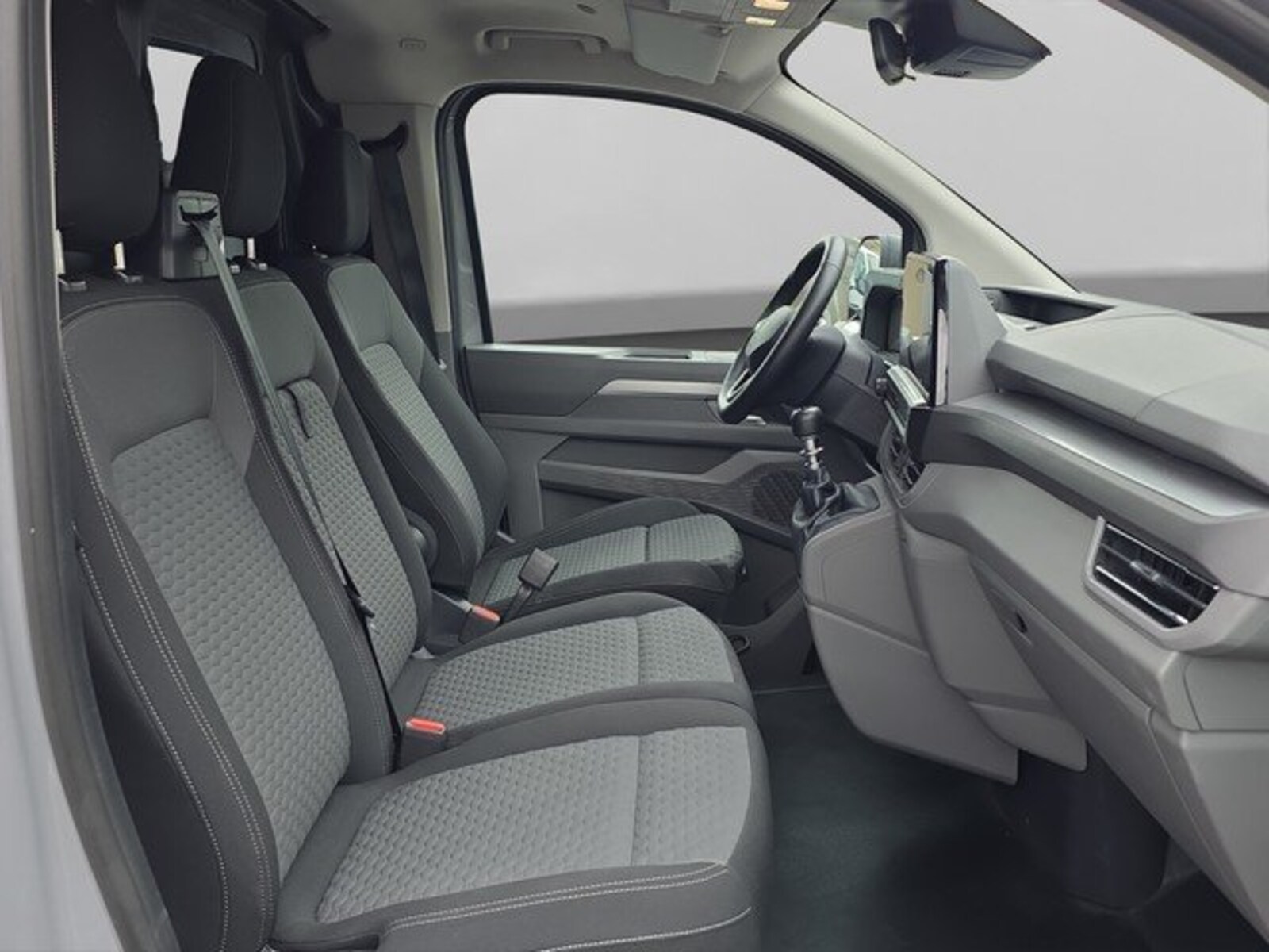 Volkswagen Transporter Kasten kurzer Radstand – Bild 7