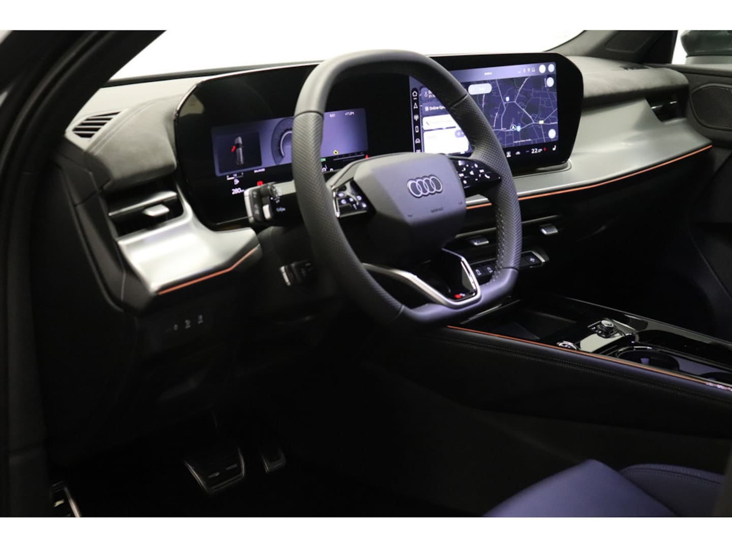 Bild über Audi Q3 SUV TFSI 110 kW S tronic - für weitere Informationen kontaktieren Sie den Audi Partner