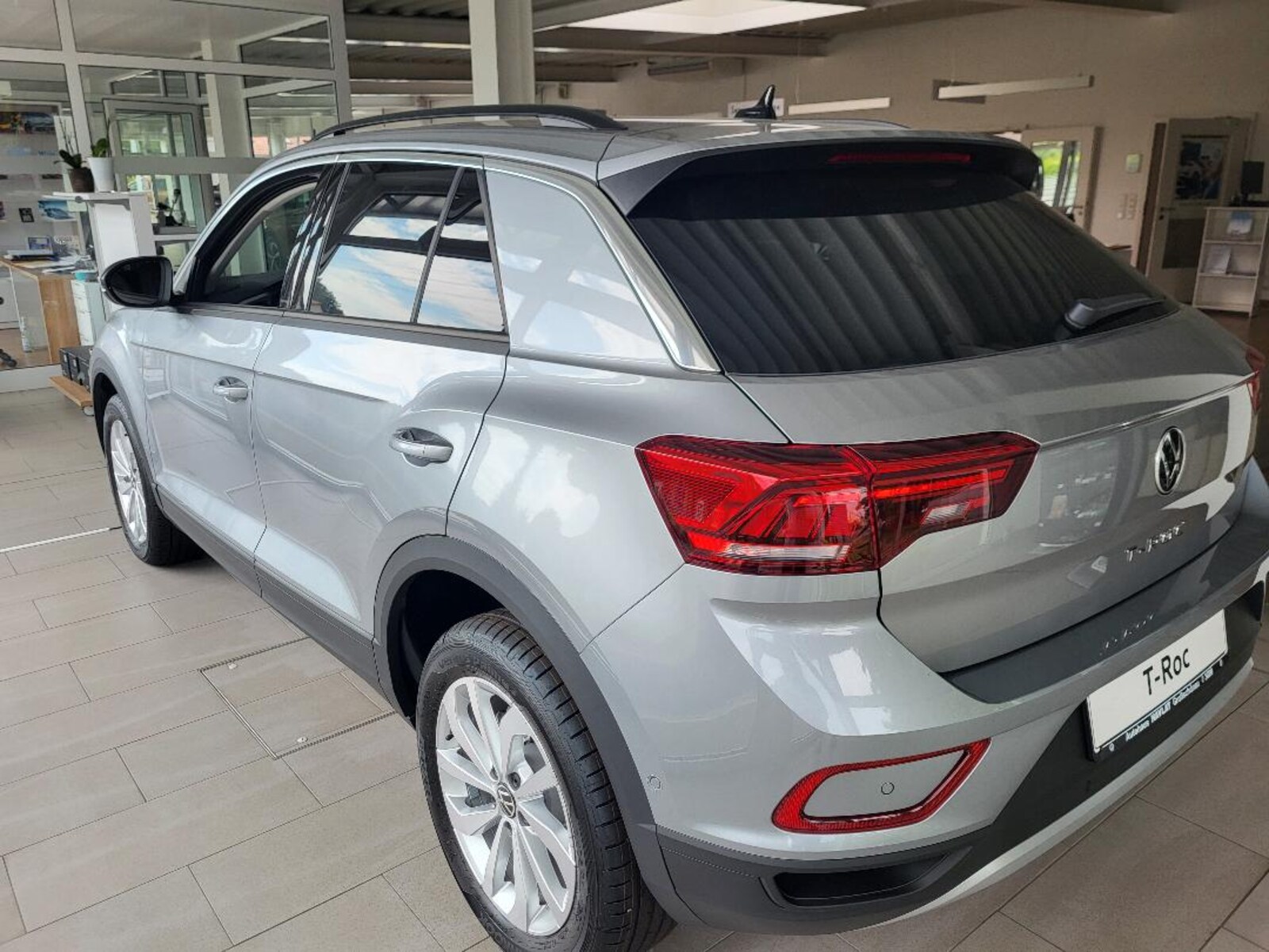 Volkswagen T-Roc – Bild 2