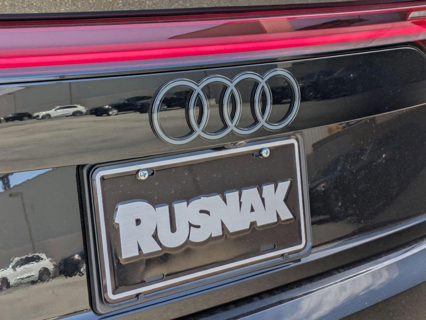 2025 Audi RS Q8 Base - Photo 15