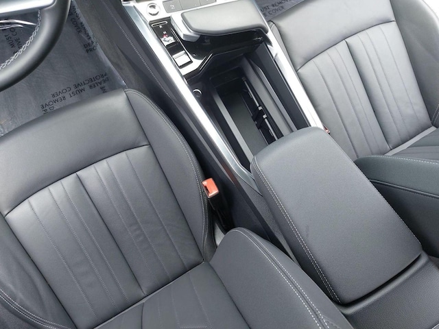 2024 Audi Q8 e-tron Premium - Photo 28
