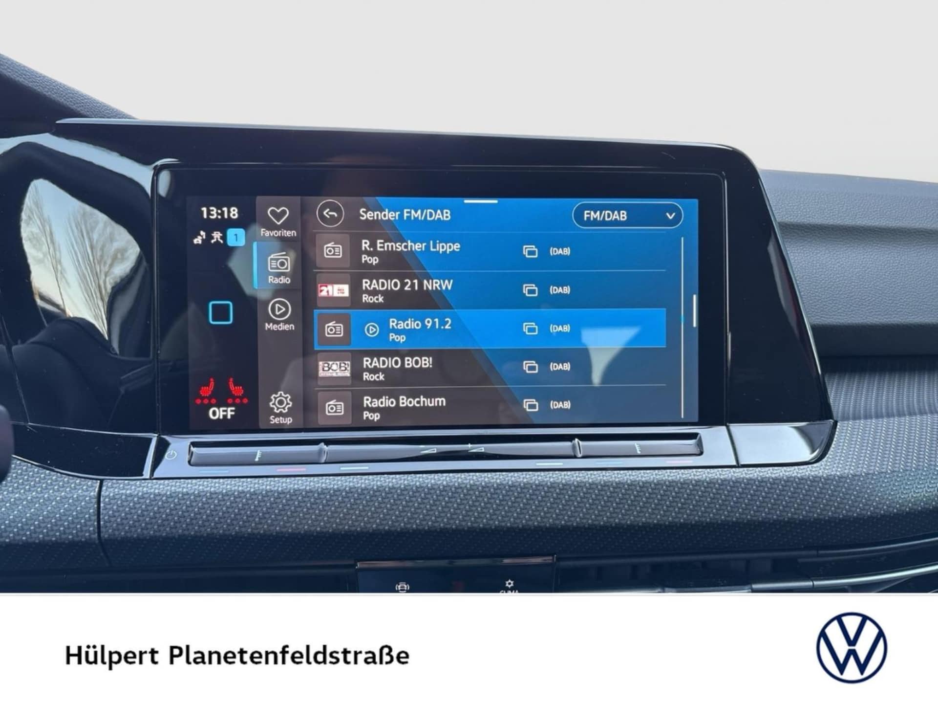 Volkswagen Golf R-Line