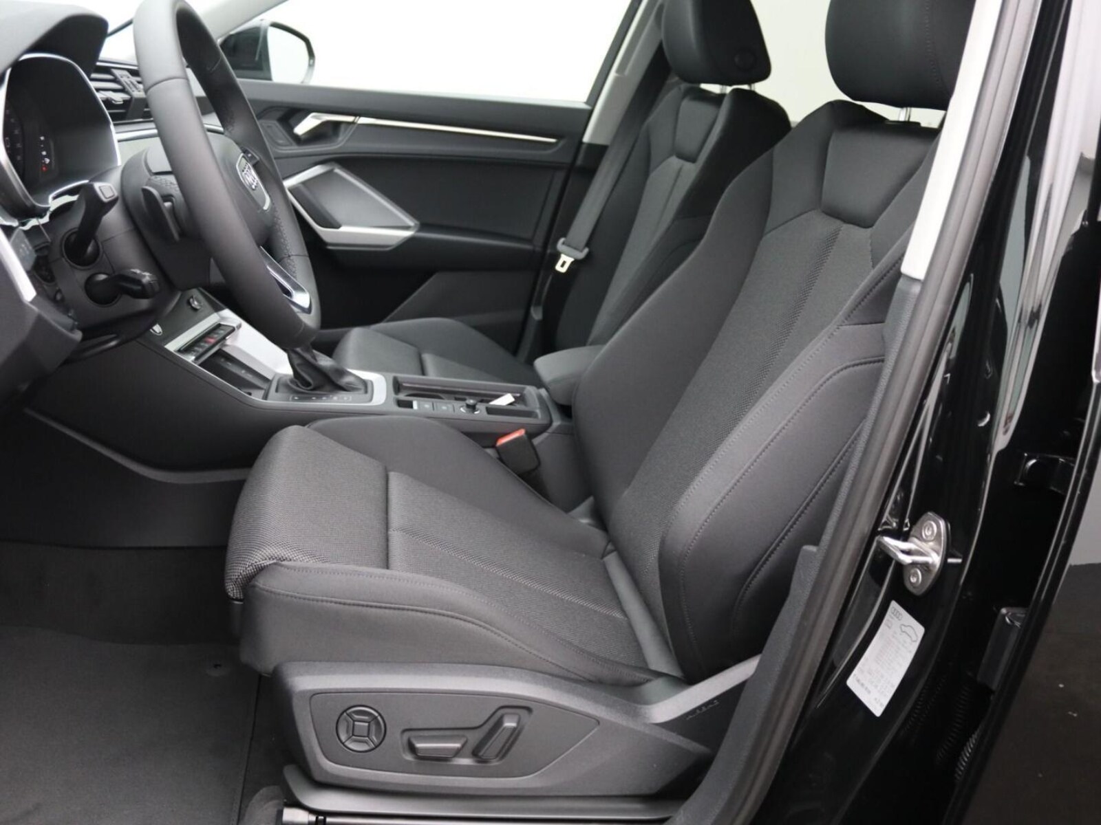 Audi Q3 – Bild 18