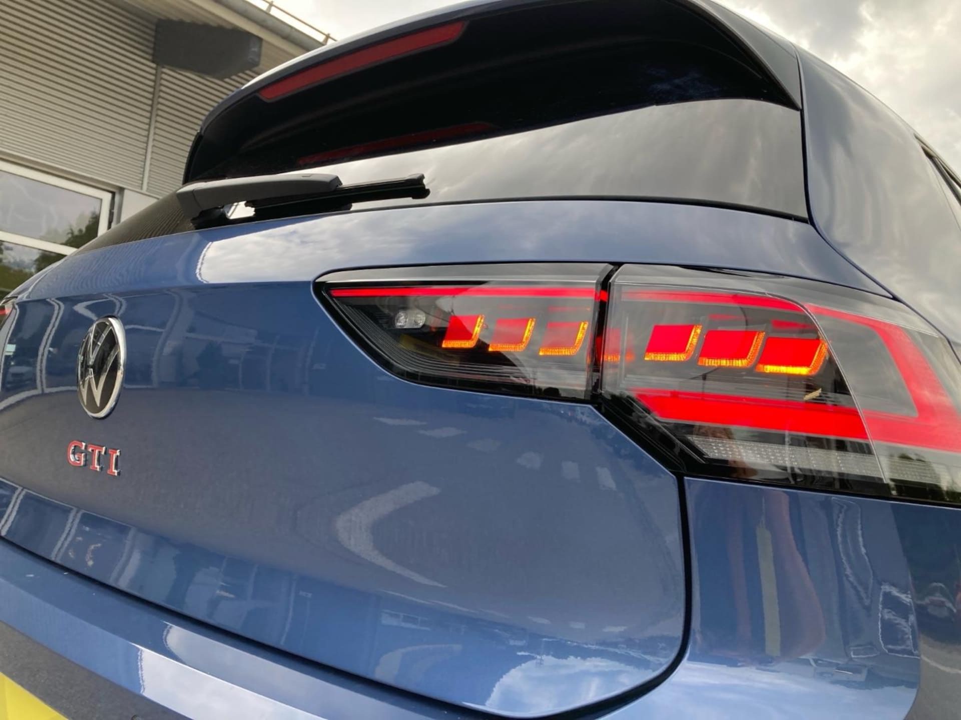Volkswagen Golf GTI