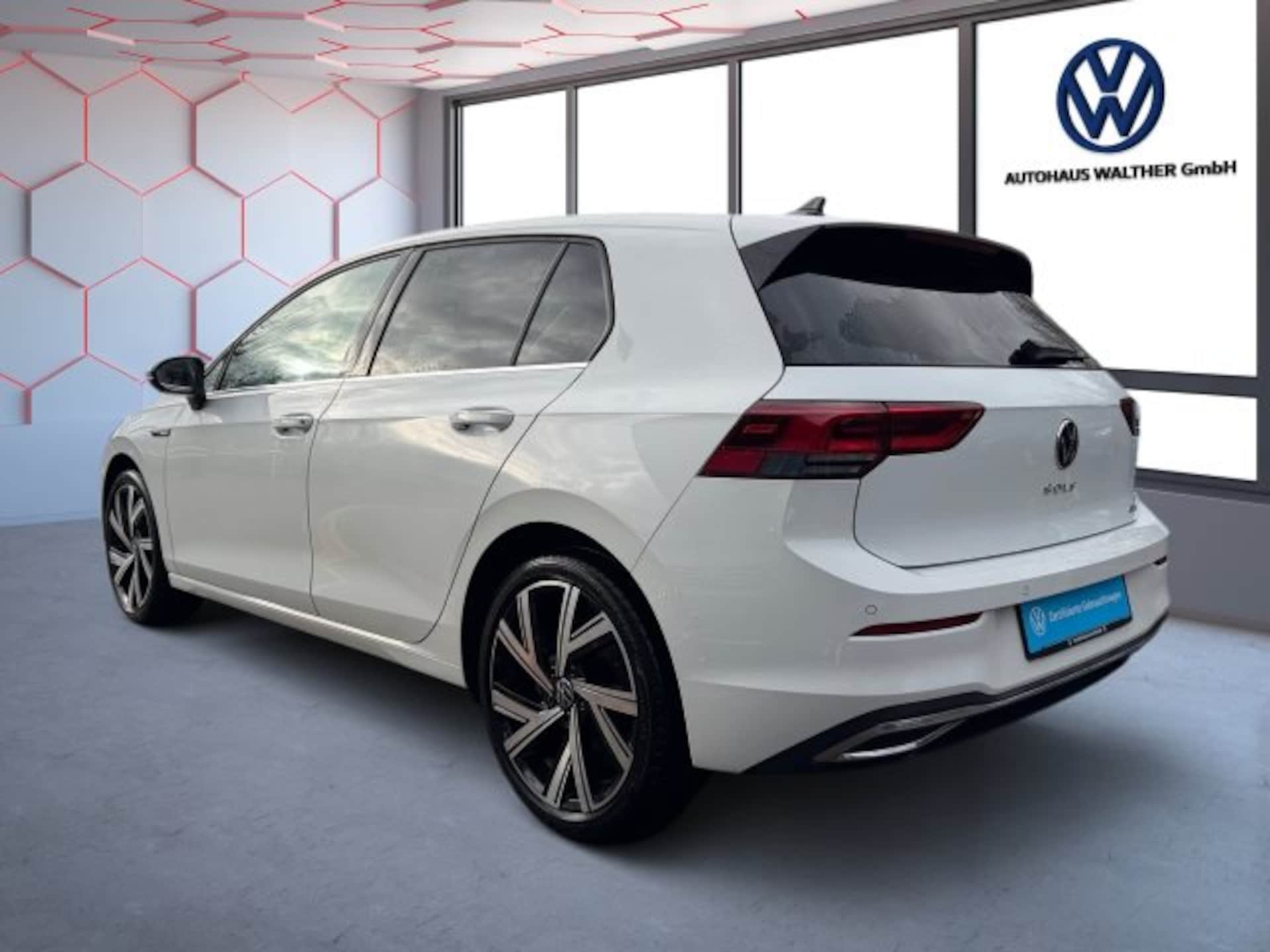 Volkswagen Golf Style