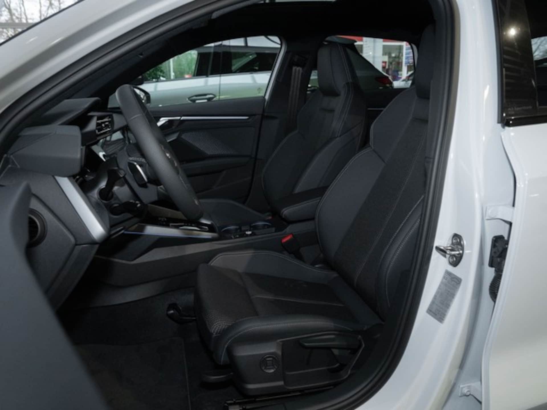 Audi A3 Sportback S line