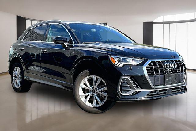 2024 Audi Q3 45 TFSI S Line Premium quattro's photo