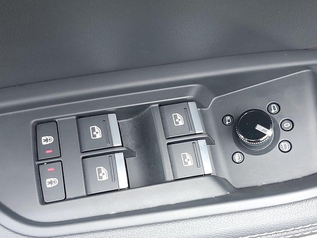 2024 Audi Q8 e-tron Premium - Photo 31