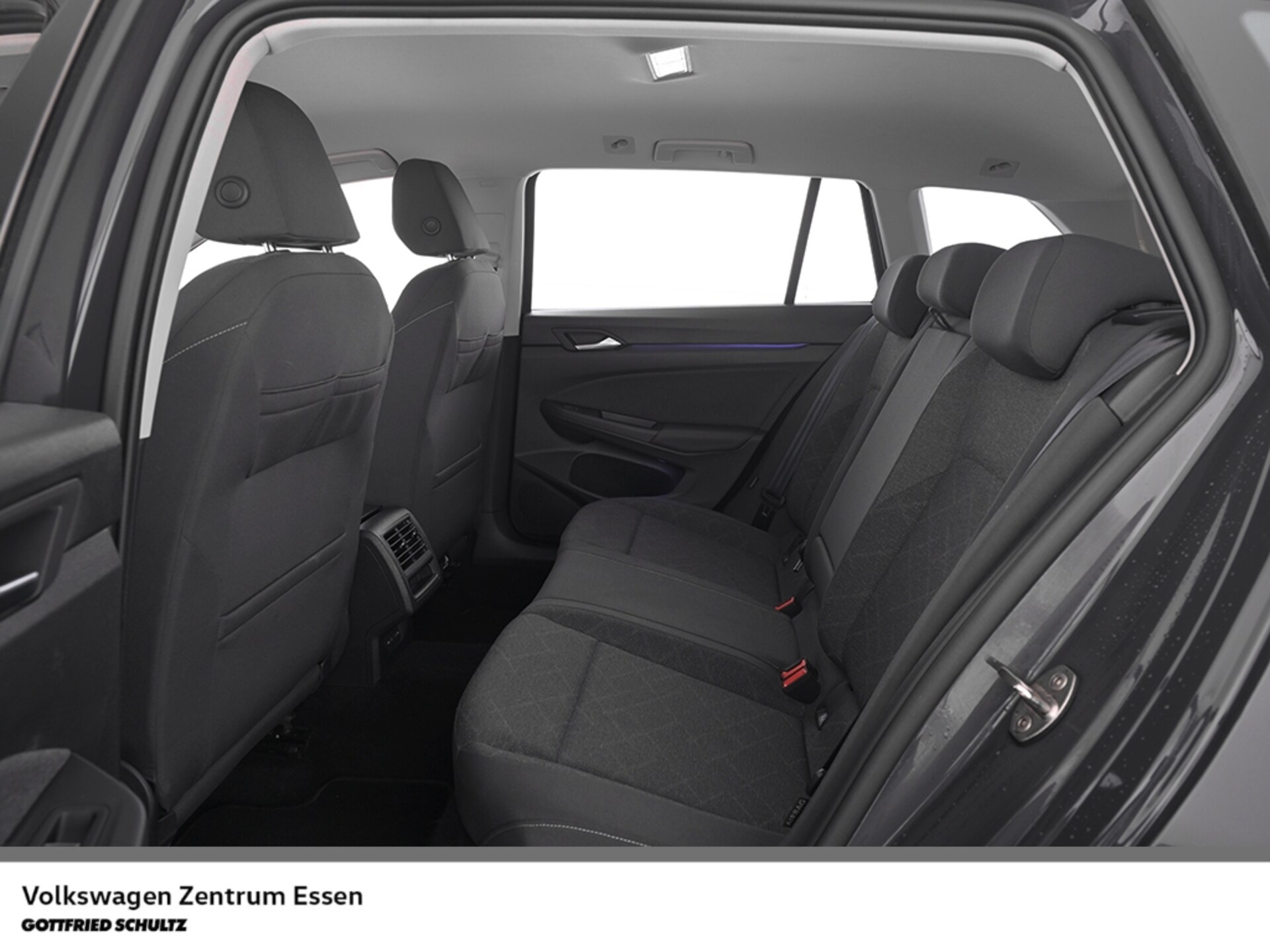 Volkswagen Golf Variant Life