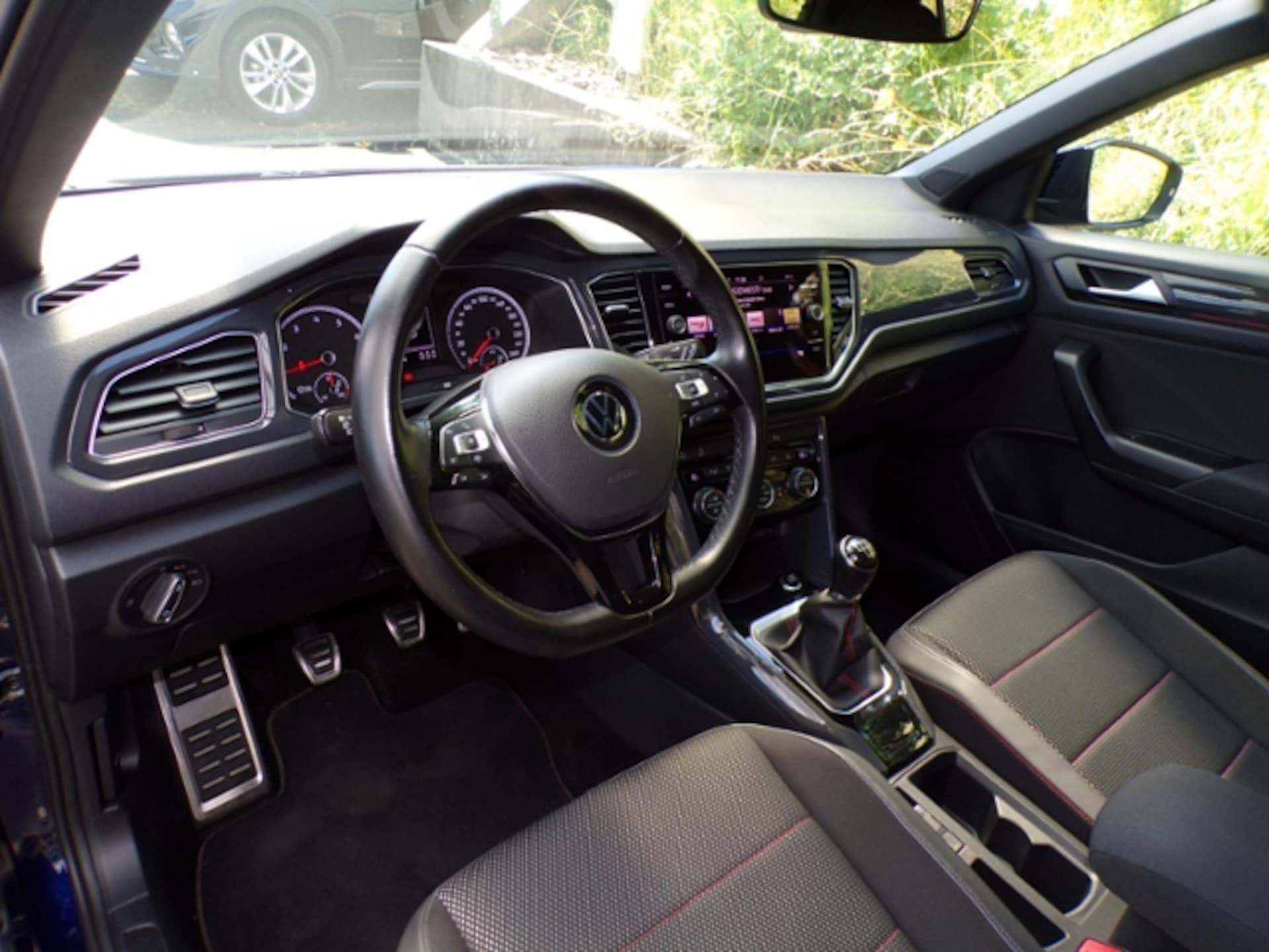 Volkswagen T-Roc Sport