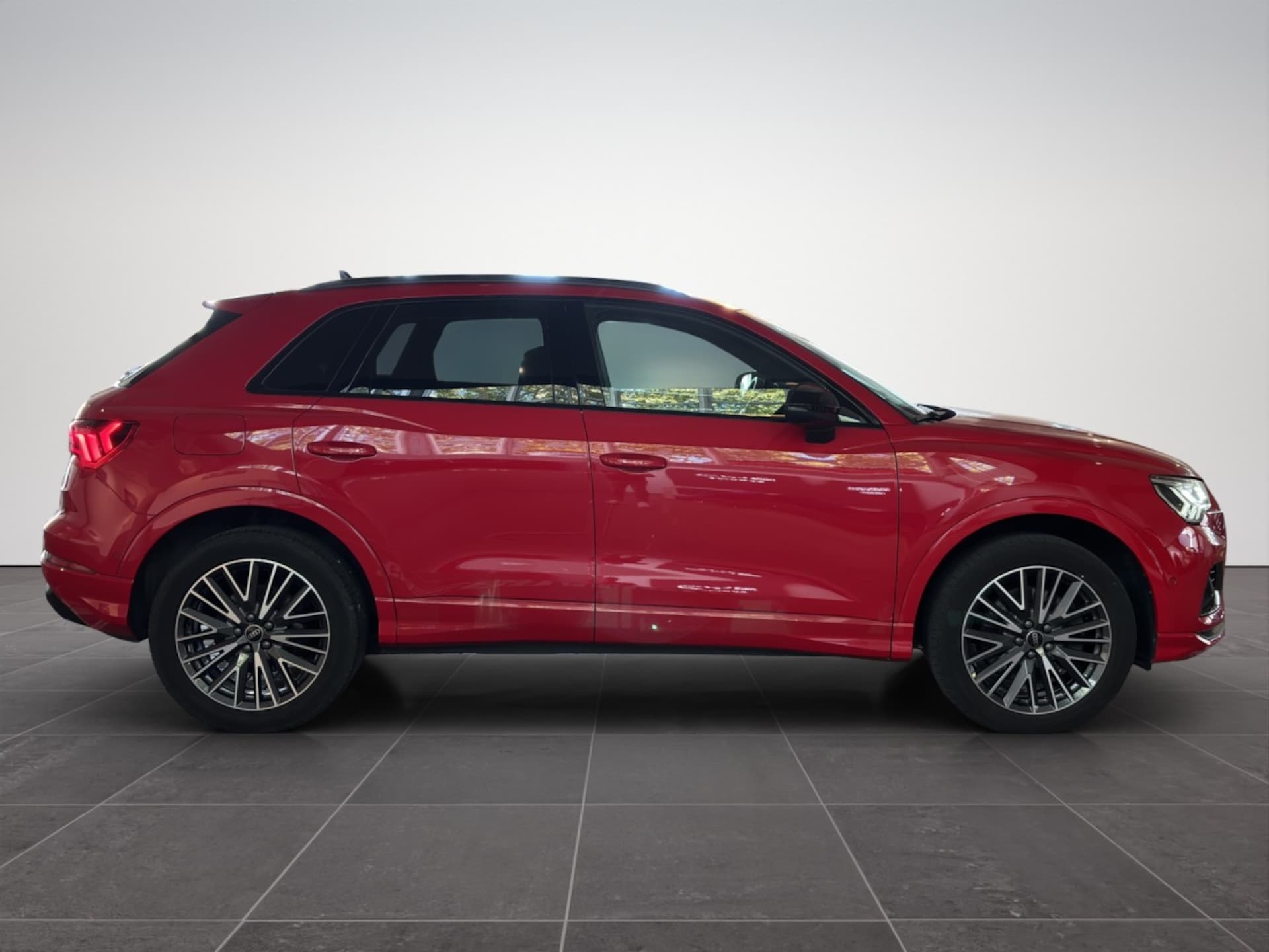 Audi Q3 SUV advanced