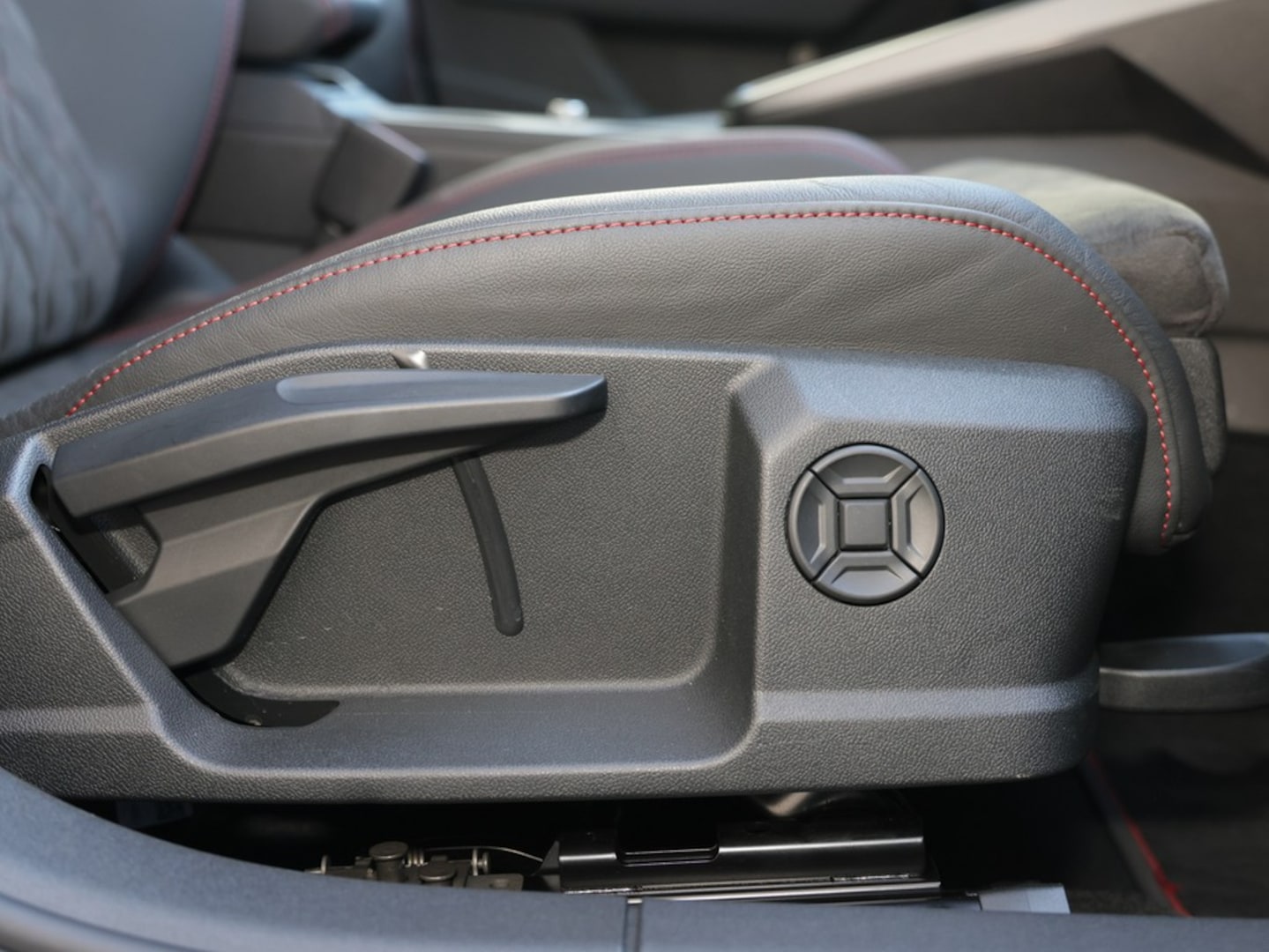 Bild über Audi A3 Sportback S line 35 TDI S tronic - für weitere Informationen kontaktieren Sie den Audi Partner