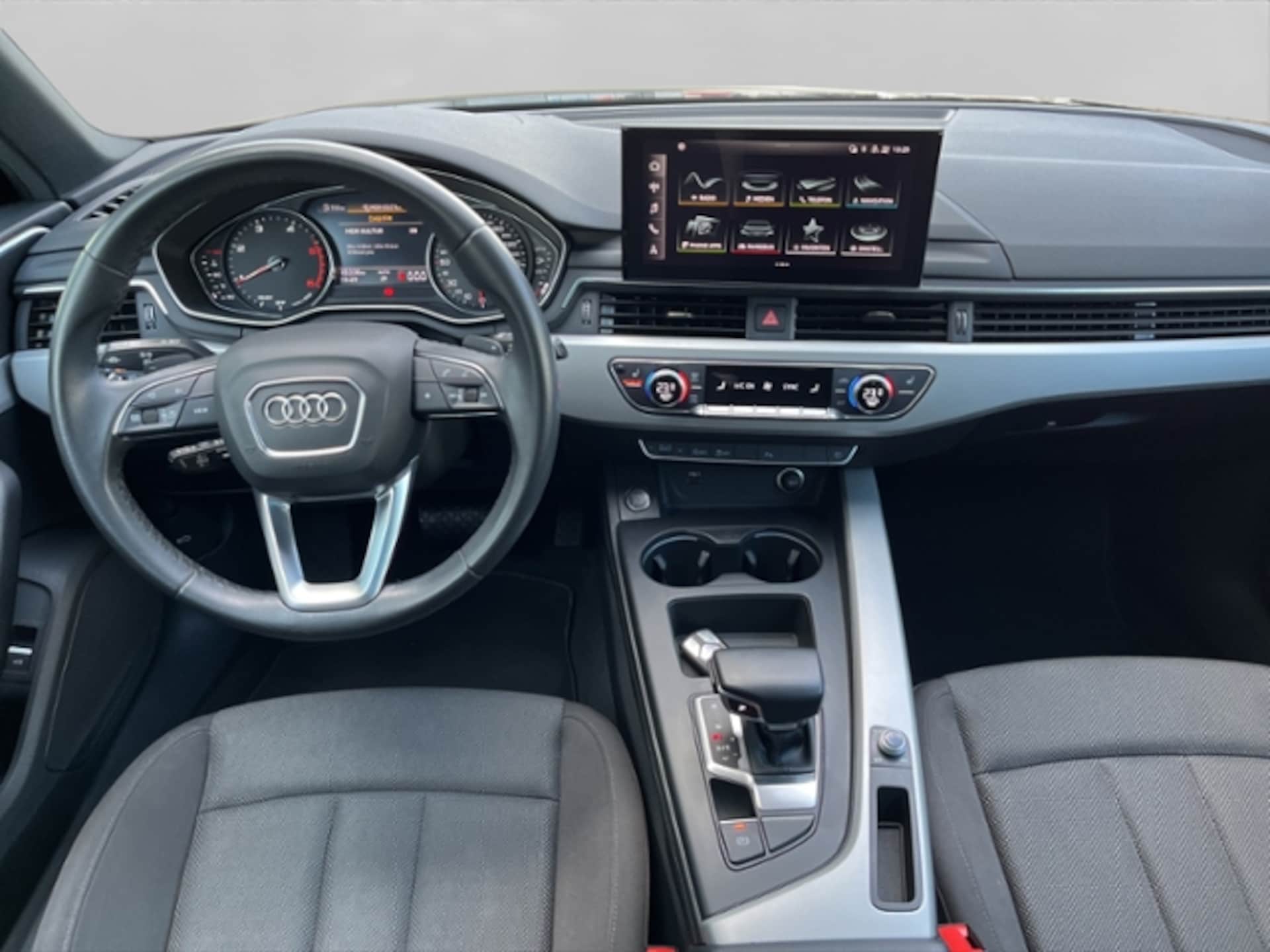 Audi A4 Avant Advanced