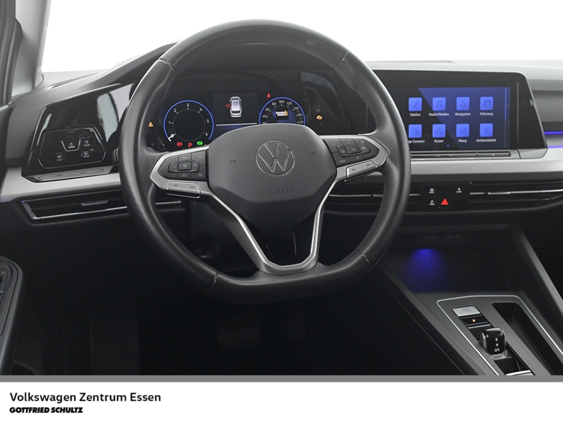 Volkswagen Golf Variant Life