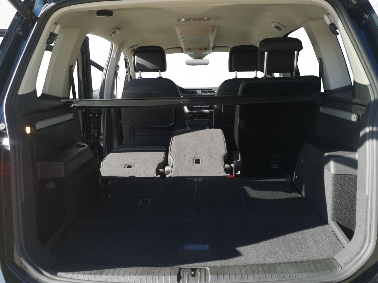 Volkswagen Touran – Bild 14