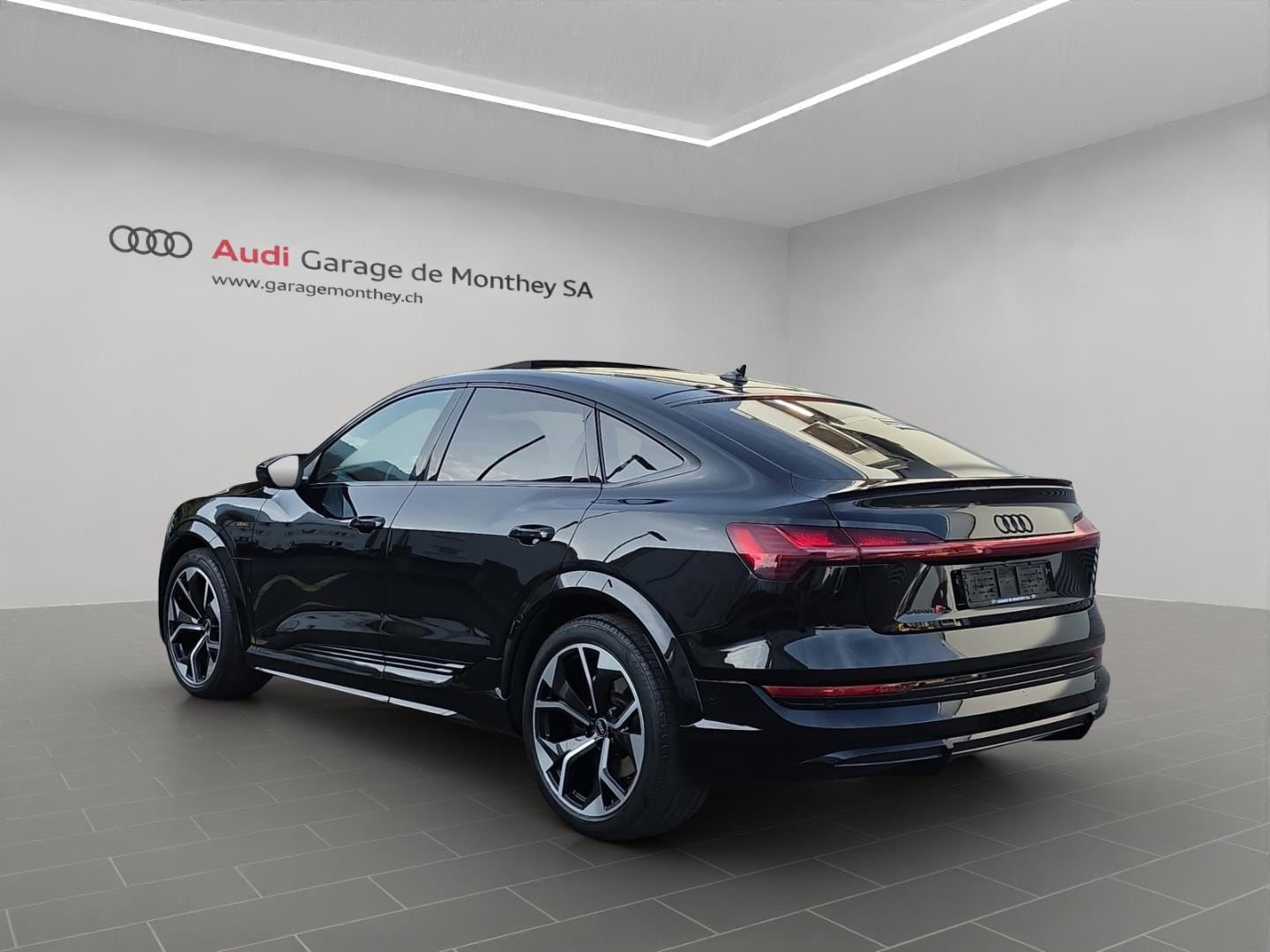 Image de Audi e-tron S Sportback e-tron S Sportback 370,00 kW - for more details contact your dealer