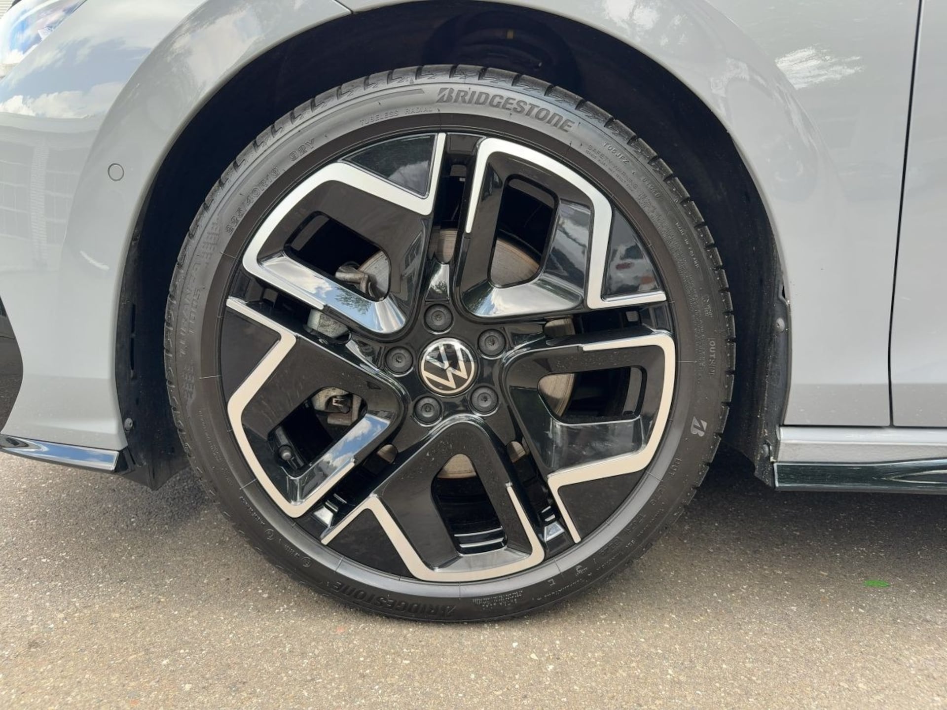 Volkswagen Golf Variant R-Line