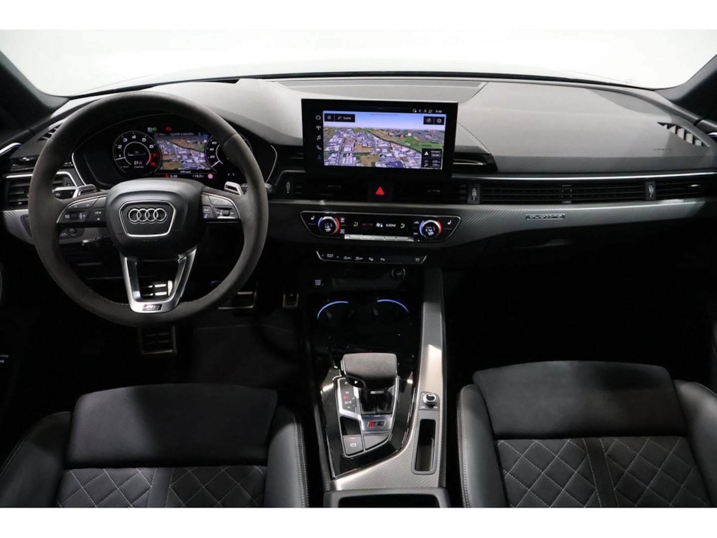 Bild über Audi RS 4 Avant TFSI quattro tiptronic - für weitere Informationen kontaktieren Sie den Audi Partner