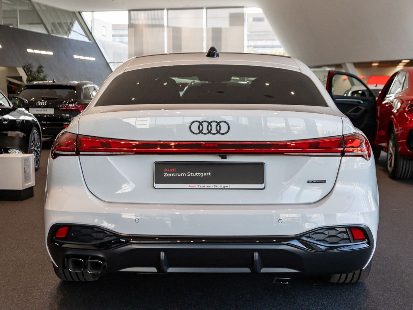 Bild über Audi A5 Limousine TDI quattro 150 kW S tronic - für weitere Informationen kontaktieren Sie den Audi Partner