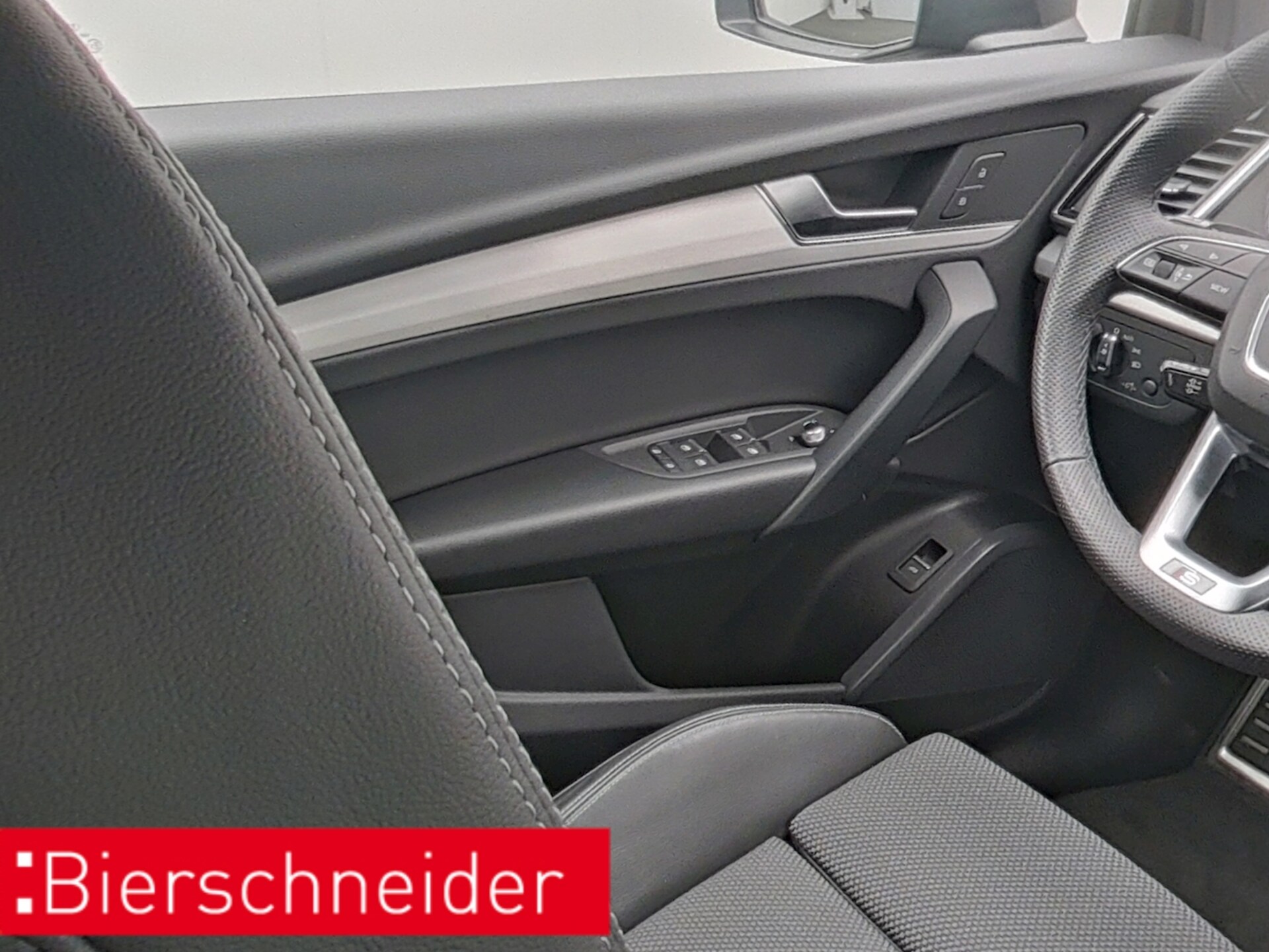 Audi Q5 Sportback S line