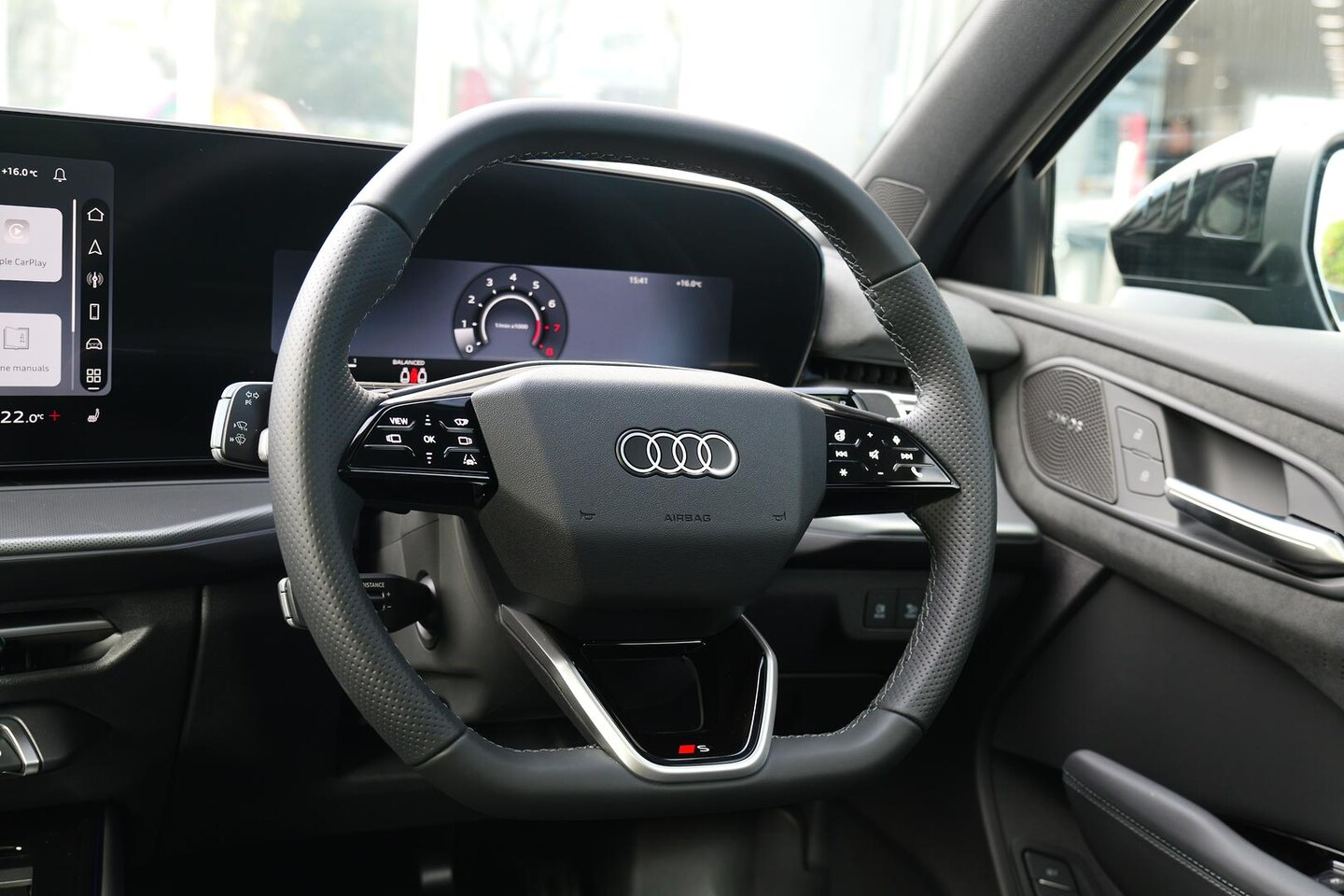 Image about Audi Q3 Sportback TFSI quattro 195 kW