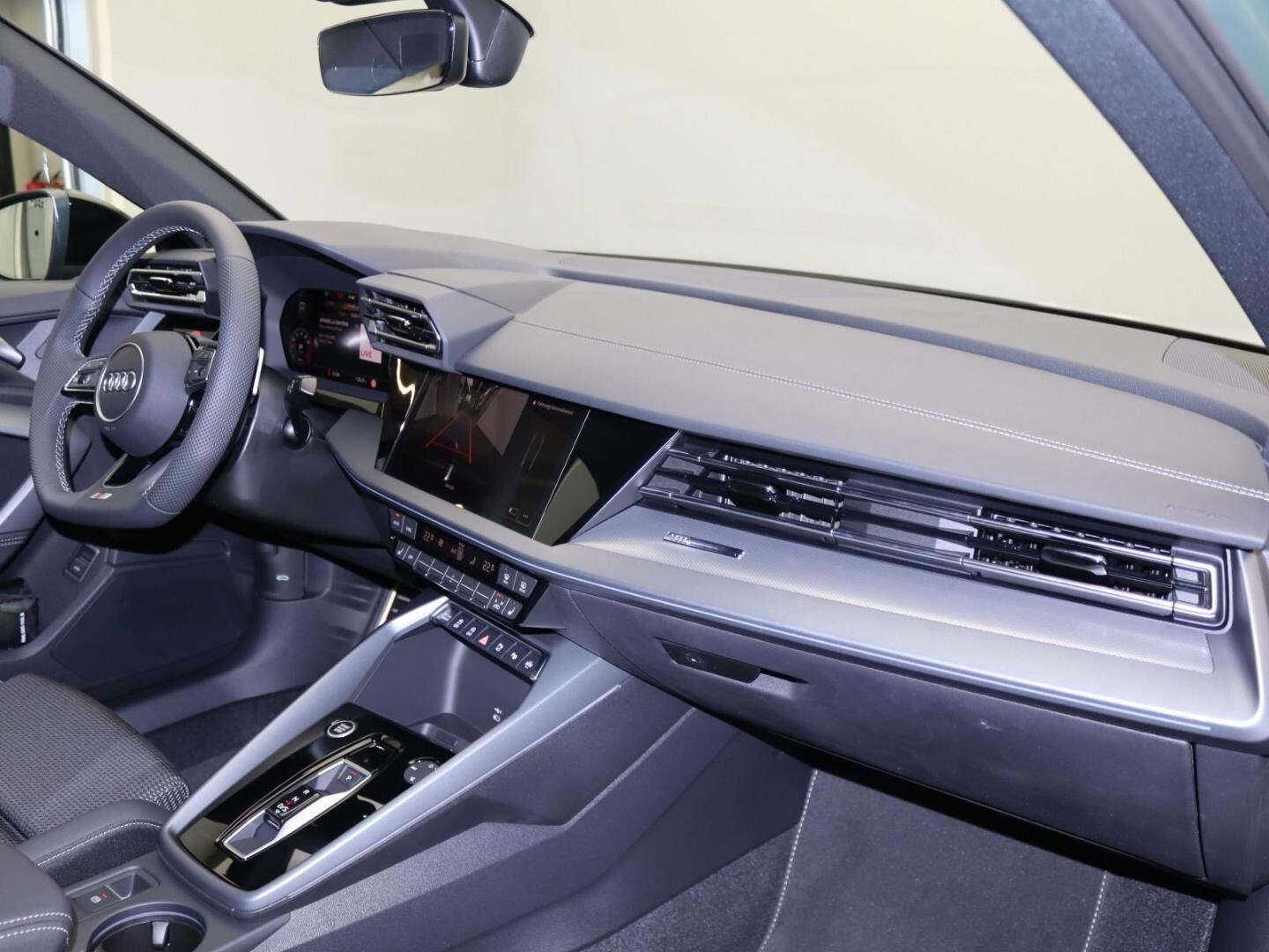 Bild über Audi A3 Sportback TFSI 85 kW S tronic - für weitere Informationen kontaktieren Sie den Audi Partner