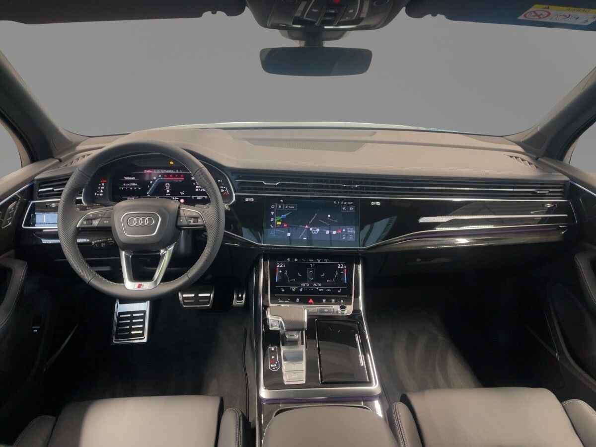 Image about Audi SQ7 SUV TFSI quattro tiptronic