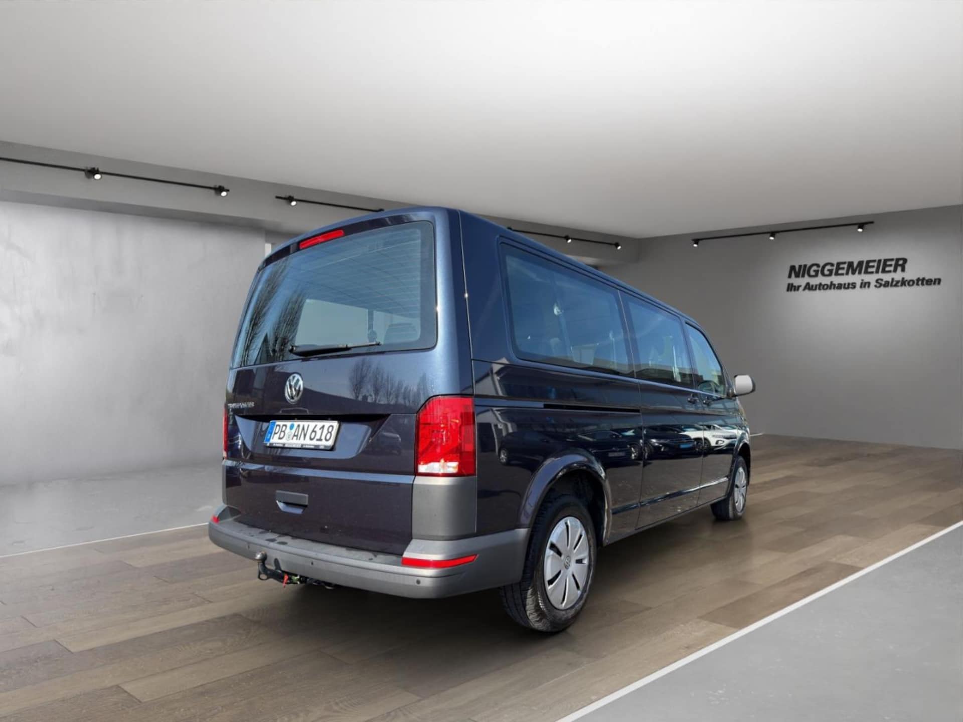 Volkswagen T6.1 Transporter Kombi langer Radstand
