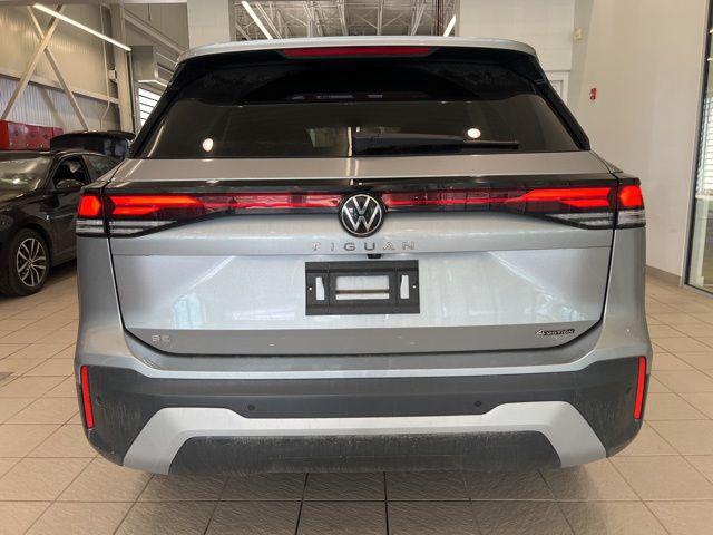 2025 Volkswagen Tiguan SE - Photo 7