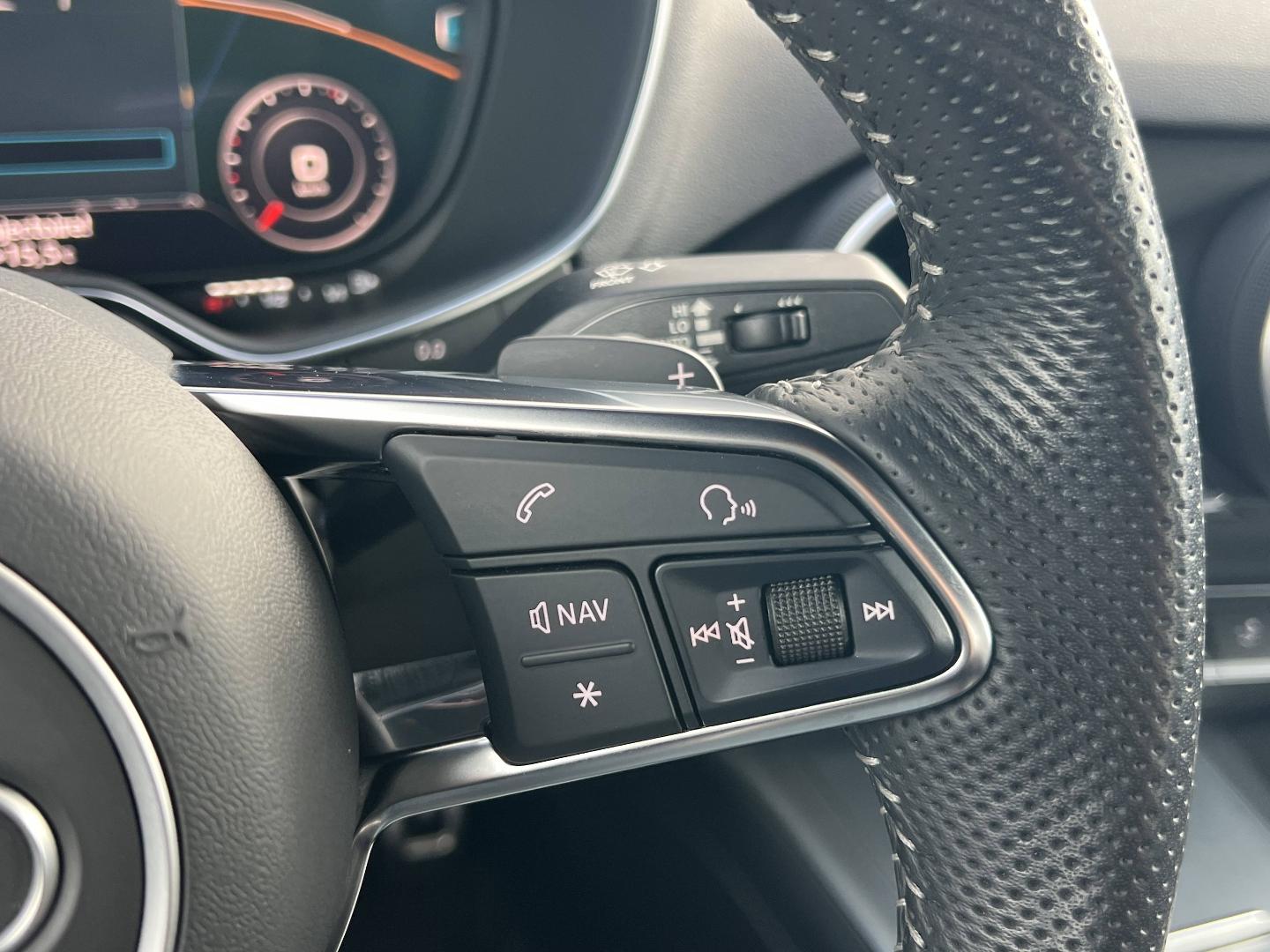 Image about Audi TT Coupé S line 40 TFSI 145 kW (197 ch) S tronic