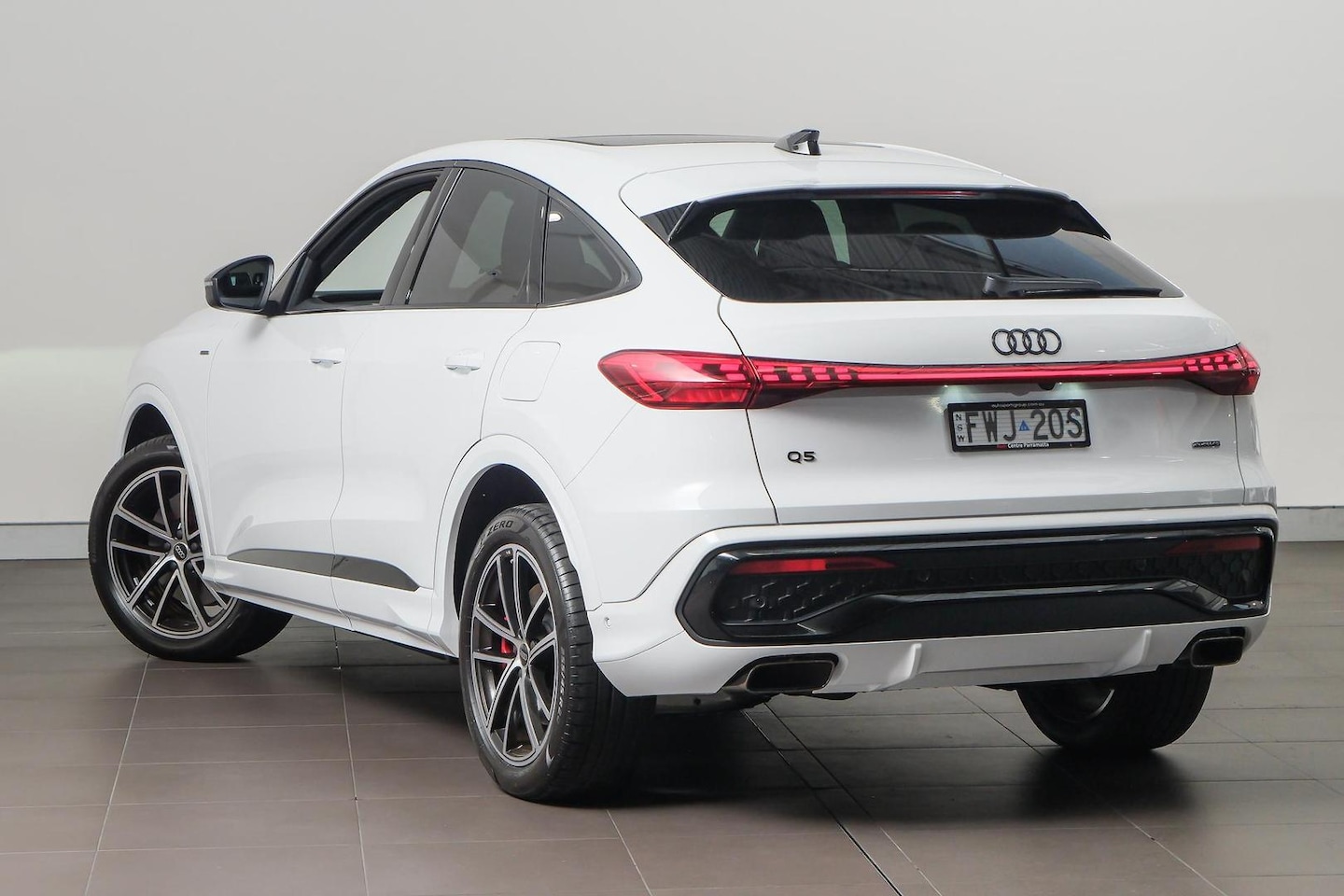 Image about Audi Q5 Sportback e-hybrid quattro S tronic