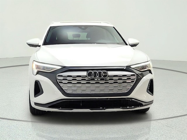2024 Audi Q8 e-tron
