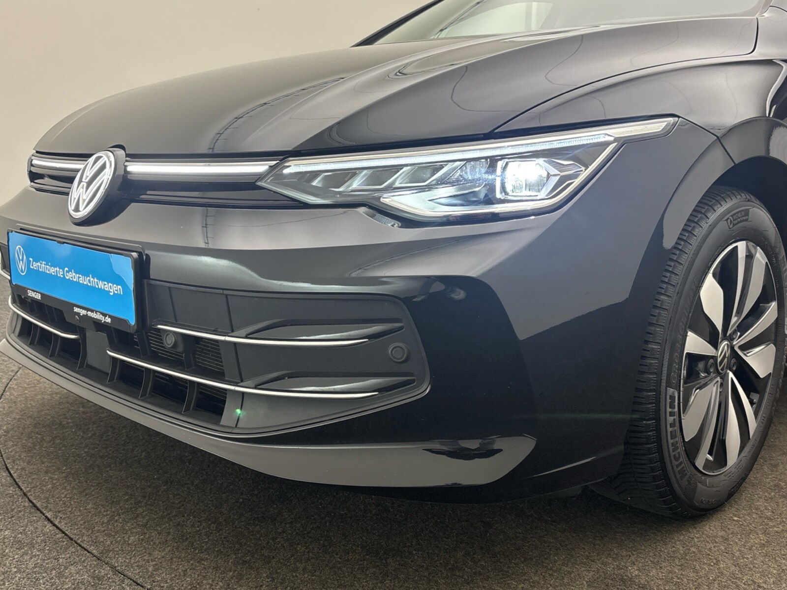 Volkswagen Golf Variant – Bild 6
