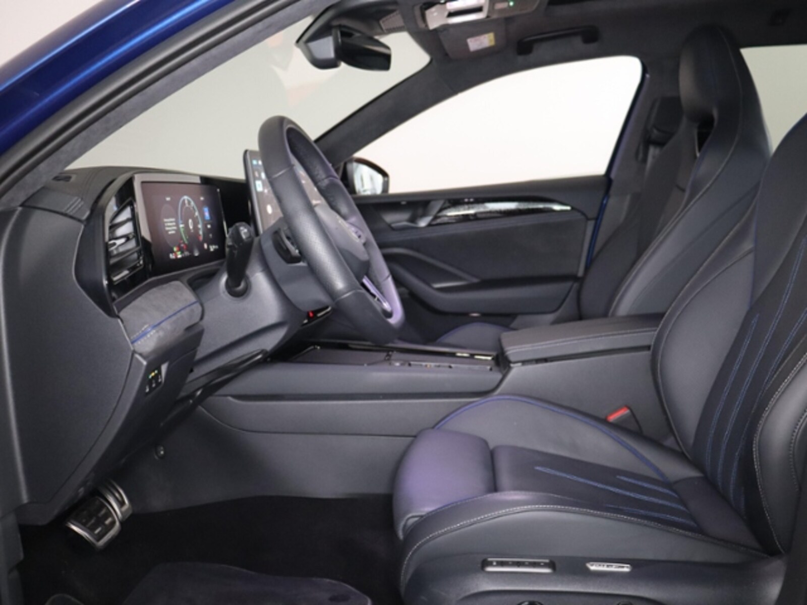 Volkswagen Passat – Bild 11