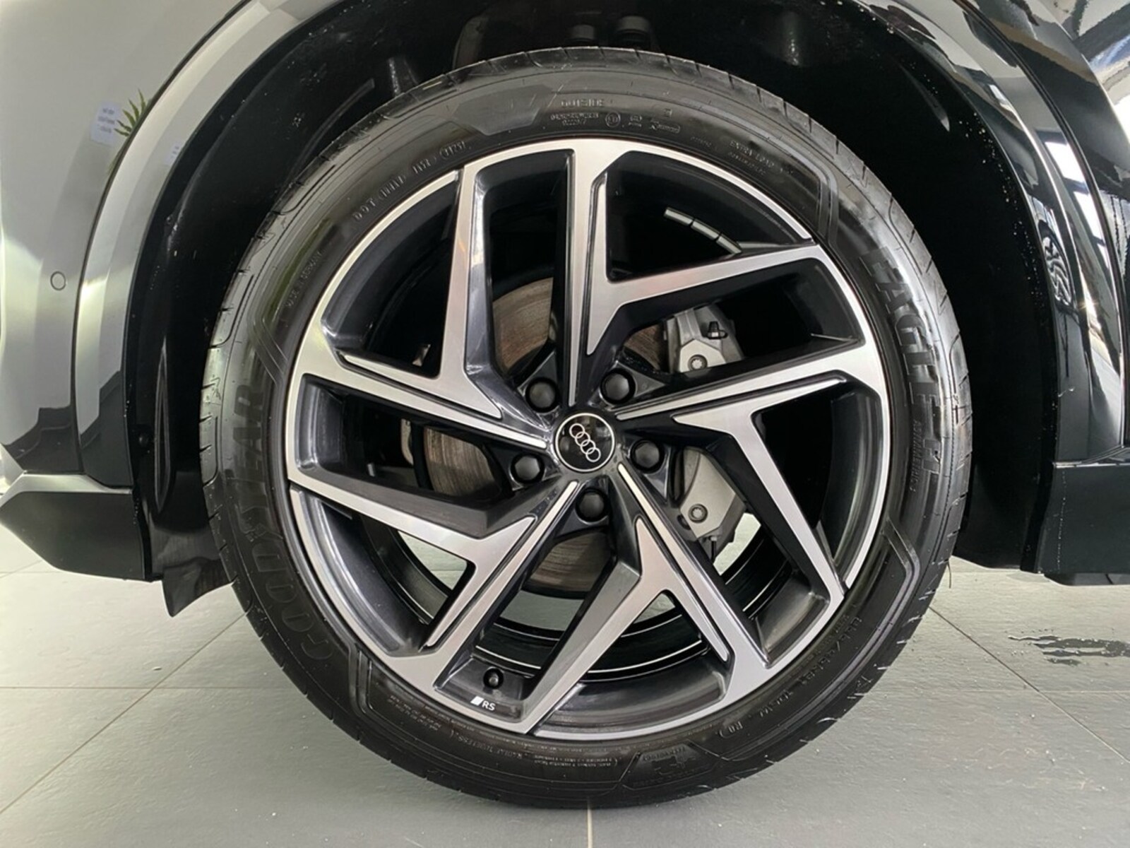 Audi Q6 e-tron – Bild 2