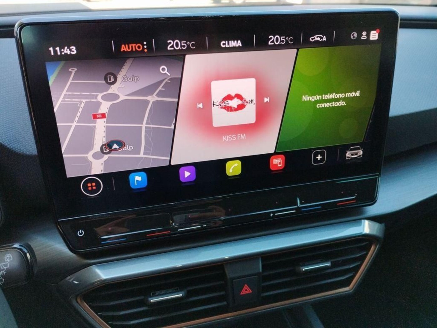 CUPRA Leon Sportstourer 1.5 eTSI Tech Edition DSG 110 kW (150 CV) — photo 13