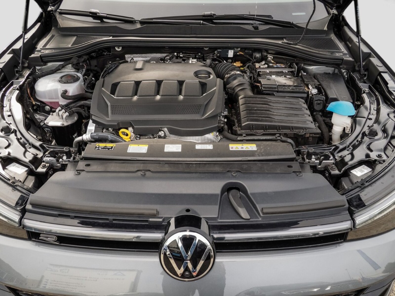 Volkswagen Passat – Bild 7