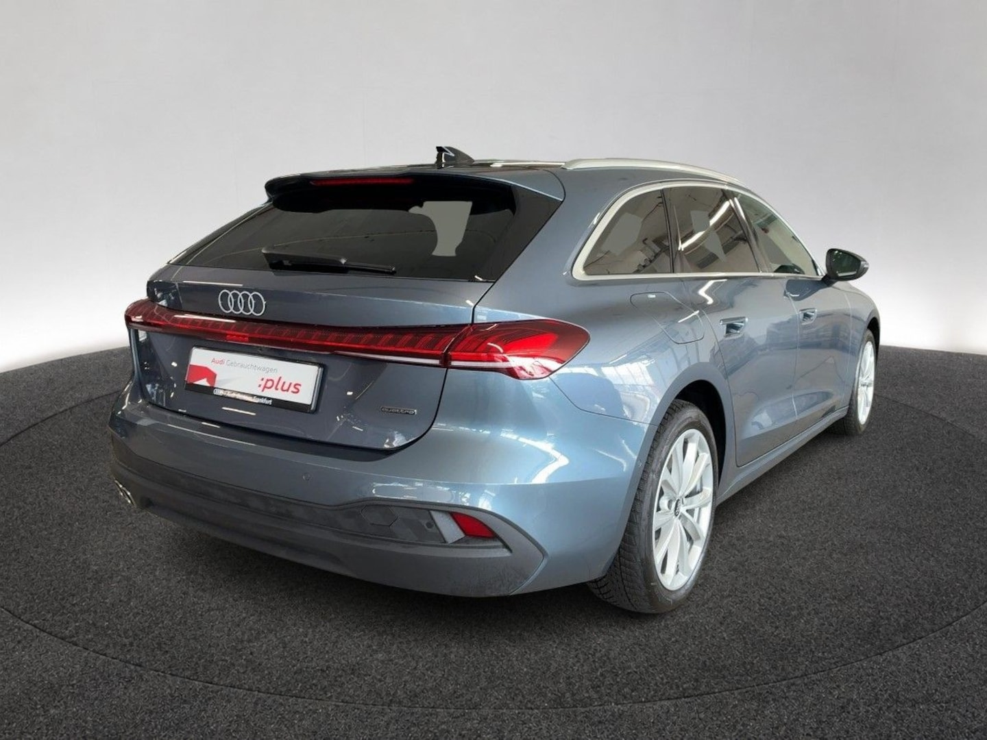 Bild über Audi A5 Avant TDI quattro 150 kW S tronic - für weitere Informationen kontaktieren Sie den Audi Partner