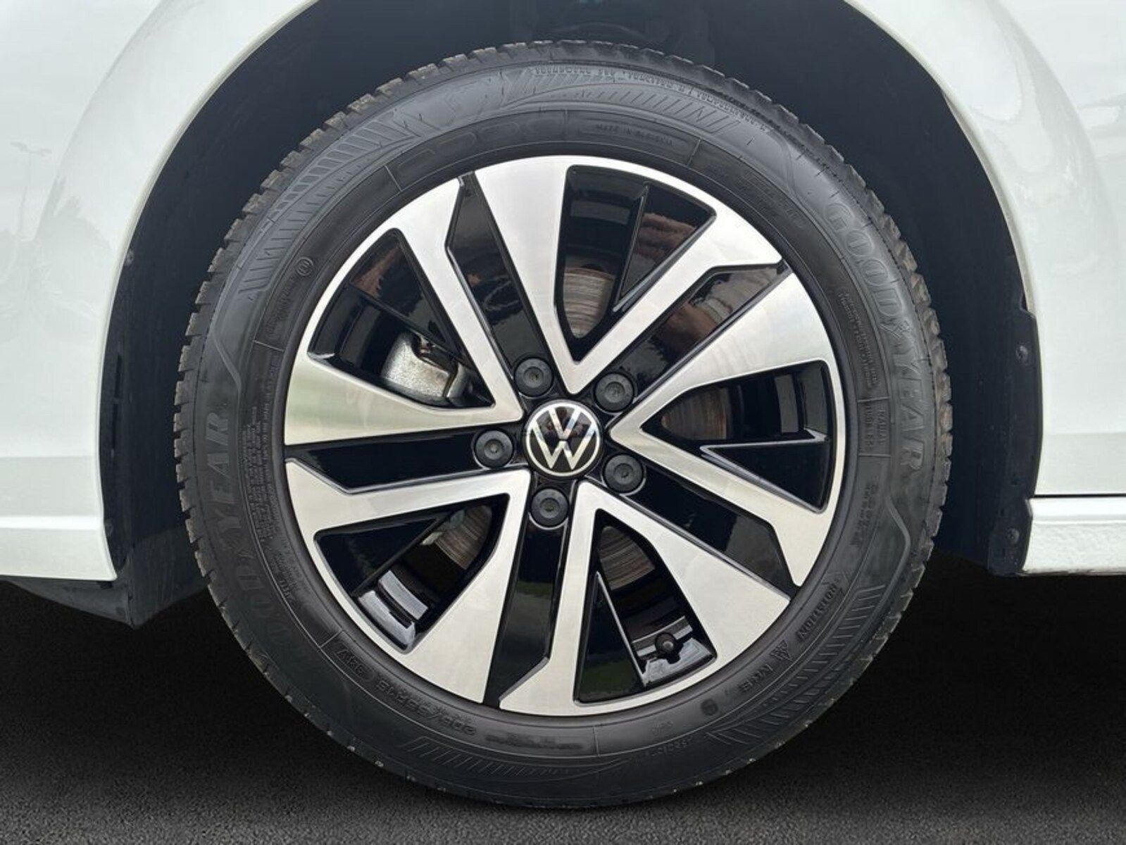 Volkswagen Golf – Bild 7