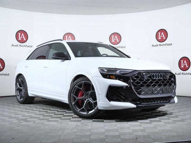 2026 Audi RS Q8 -'s photo